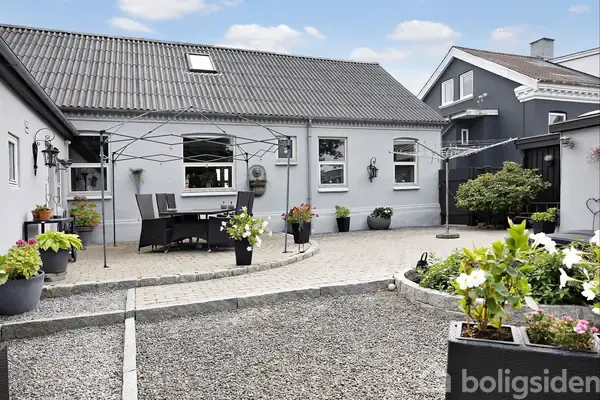 Villa på Kirkegade 20, 7182 Bredsten