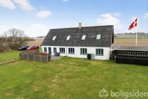 Fritidsbolig på Maarup Kirkevej 9, 8305 Samsø