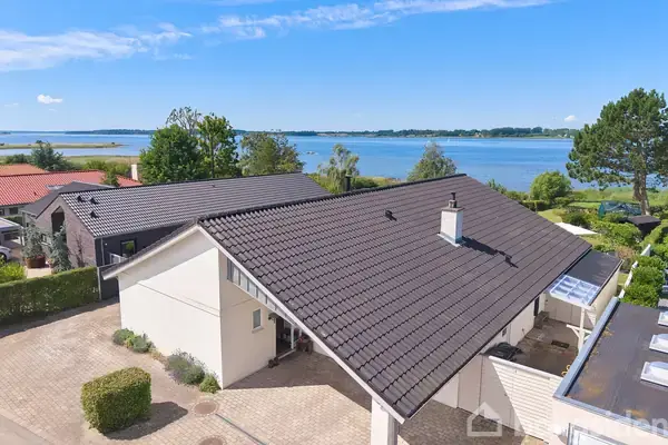 Villa på Strandagervej 9, 4040 Jyllinge