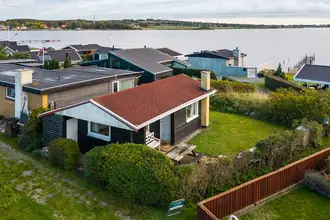 Fritidshus på Strandlysthuse 35, 5330 Munkebo