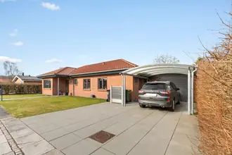 Villa på J Skjoldborgs Vej 2, 7500 Holstebro