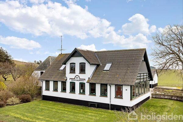 Villa på Fakkemosevej 18, 5935 Bagenkop