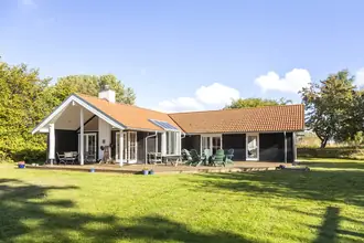 Fritidshus på Lønvænget 8, 3390 Hundested