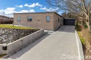 Villa på Trekronervej 3, 8410 Rønde