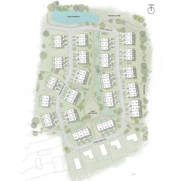 Byplan med flere kvadratiske bygninger nummereret fra 1 til 49. Bygningerne er placeret langs vejene "Karltoftens Vænge" og "Kristen Kjærs Vej". I midten ses "Fælles opholdsareal".