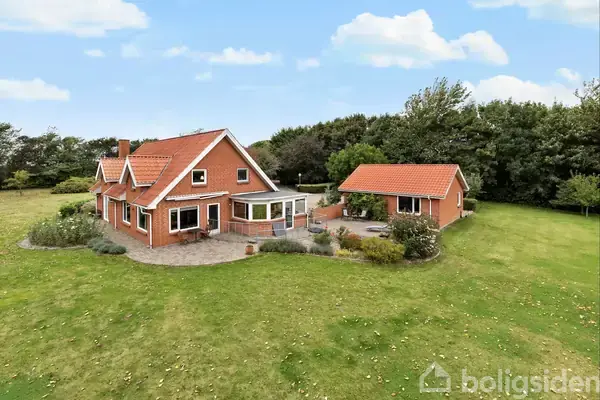 Landejendom på Broholmvej 5, 7600 Struer