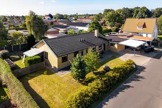 Villa på Strand Allé 17, Seden, 5240 Odense NØ