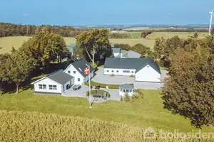 Landejendom på Hornumvej 42, 9640 Farsø