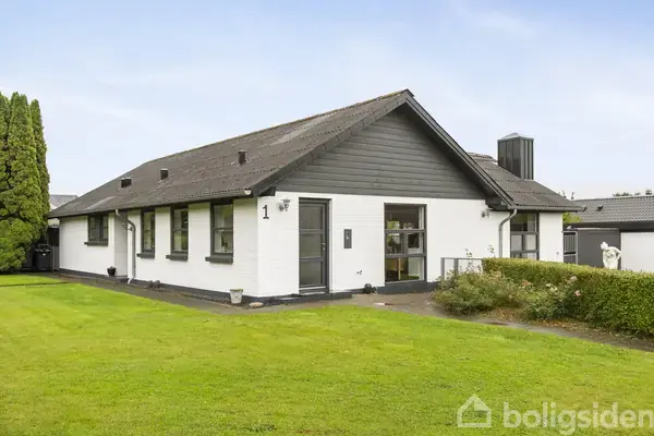 Villa på Lyrevej 1, 6600 Vejen