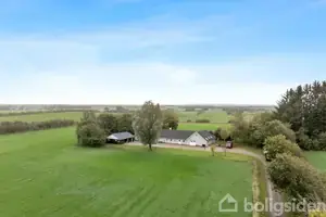 Villa på Hallundvej 216, 9700 Brønderslev