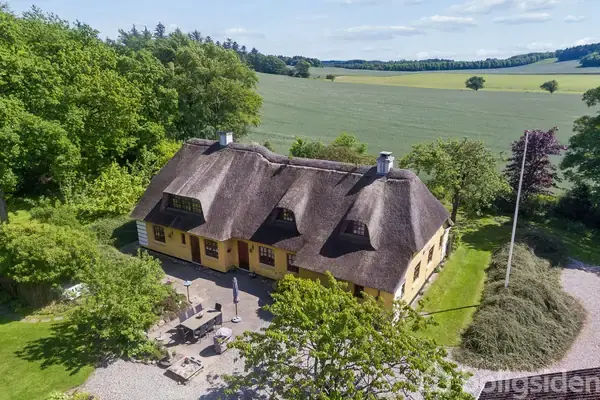 Landejendom på Allerupvej 41, 9320 Hjallerup
