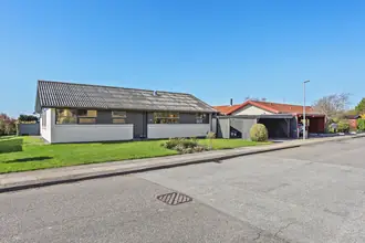 Villa på Møgelbjergvej 52, 9310 Vodskov