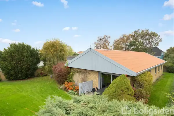 Villa på Tingvej 5, 9370 Hals