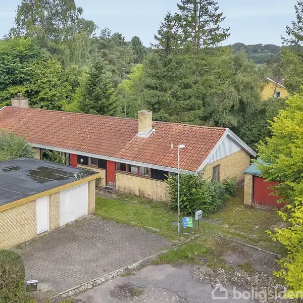 Villa, Tyrsbjergvej 112, 5210 Odense NV