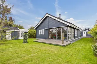 Fritidshus på Rylevej 8, Strøby, 4671 Strøby