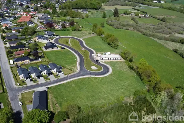 Helårsgrund på Nørremosevænget 6, 6040 Egtved