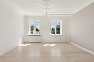 Villa på Duebrødrevej 12, 9000