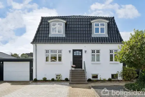 Villa på Østre Allé 18, 8600 Silkeborg
