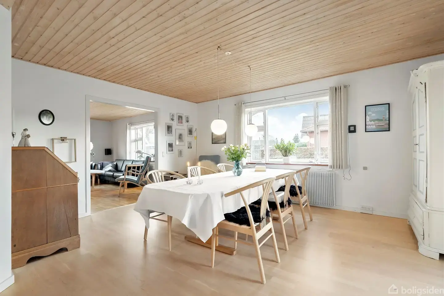 Rummelig villa med plads til børnefamilien med 5 værelser og 2 badeværelser - Visning 3