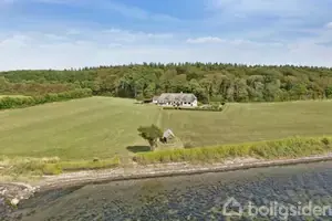 Landejendom på Vornæs Skovvej 28, 5700 Svendborg