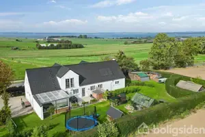 Villa på Møllebakken 21, 8420 Knebel