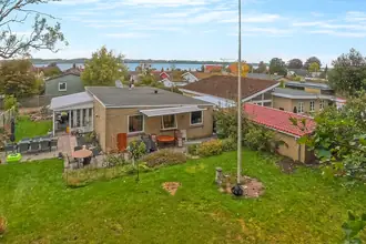 Villa på Solsortvej 25, 4300 Holbæk