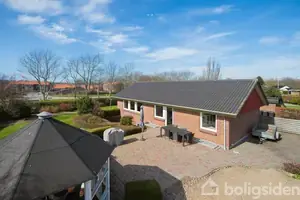 Villa på Ivigtutvej 2, 6715 Esbjerg N