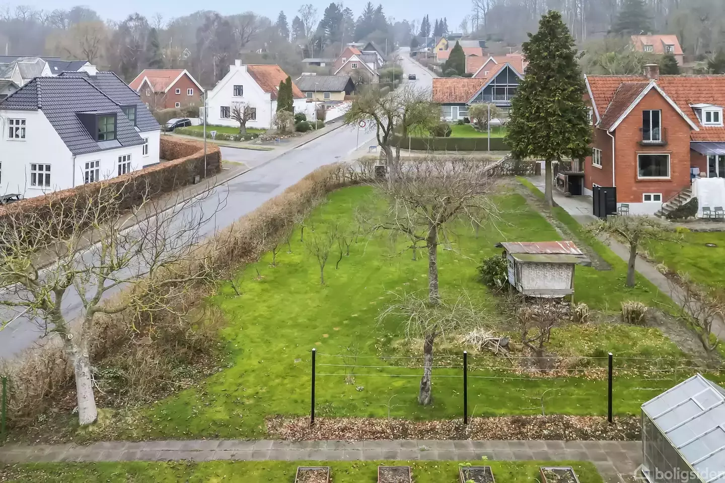 Helårsgrund på Frederikshaldvej 2, 8300 Odder