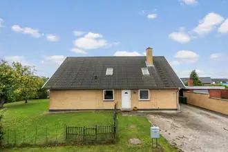 Villa på Vinkelvænget 4, Øm, 4000 Roskilde