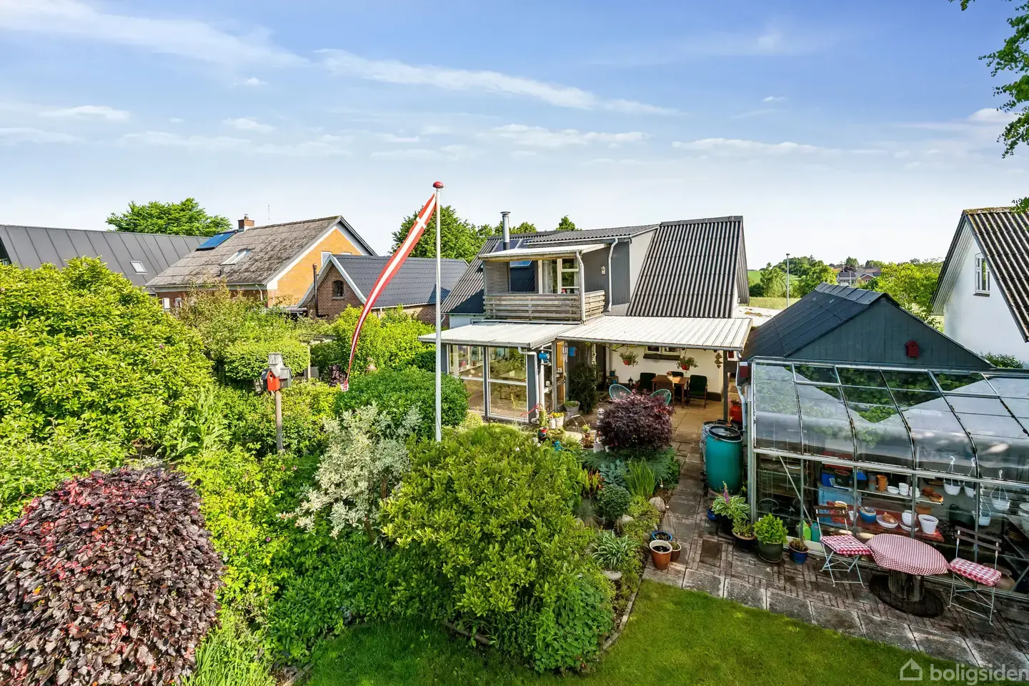 Villa på Lindvedvej 27, 8723 Løsning