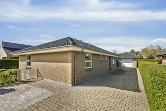 Villa på Perikumvej 14, 9440 Aabybro