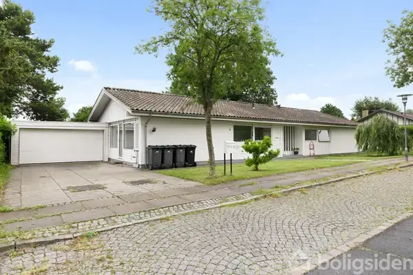 Villa på Lange-Müllers Alle 12, 2960 Rungsted Kyst