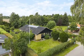 Villa på Skovbakkevej 7, Annisse, 3200 Helsinge