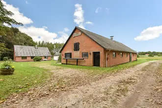 Landejendom på Digevej 1, Sdr. Kollemorten, 7323 Give