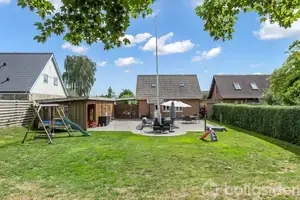 Villa på Rønnedevej 64, 4640 Faxe