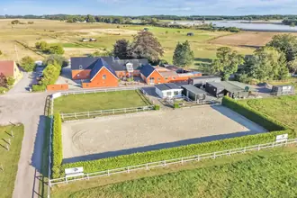 Landejendom på Skelvej 7, Osted, 4320 Lejre