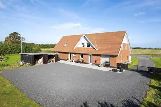 Villa på Hjøllundvej 32, Gludsted, 7361 Ejstrupholm