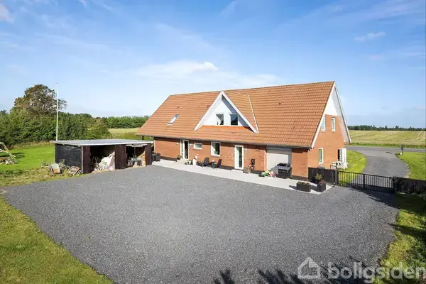 Villa på Hjøllundvej 32, 7361 Ejstrupholm