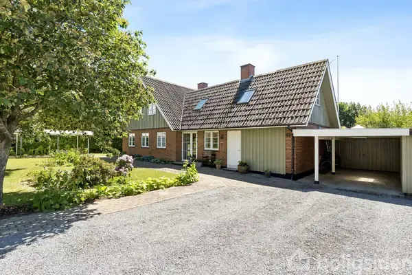 Villa på Pederskervejen 61, 3720 Aakirkeby