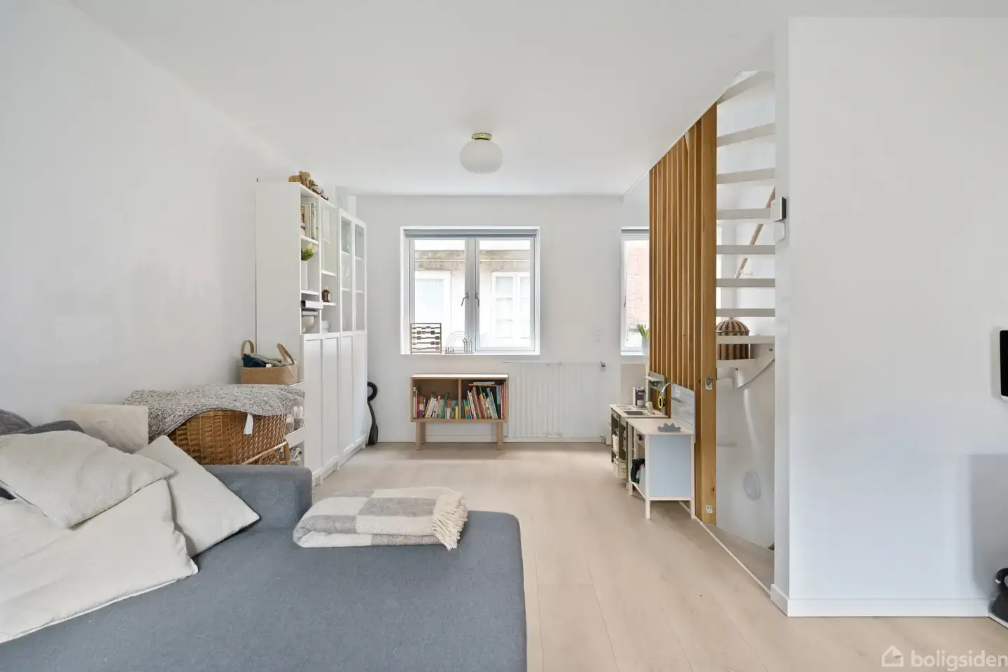 Fantastisk byhus i rolige omgivelser - Visning 4