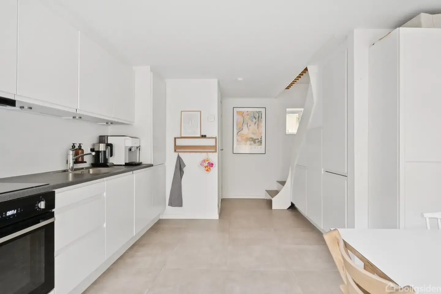 Fantastisk byhus i rolige omgivelser - Visning 3