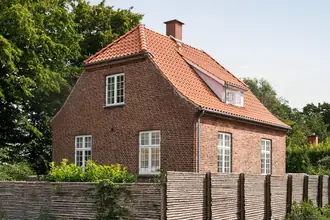 Villa på Almevej 18, 2900 Hellerup