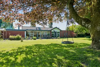 Villa på Banevænget 66, Kollemorten, 7323 Give