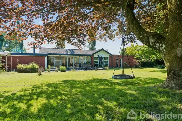 Villa på Banevænget 66, 7323 Give