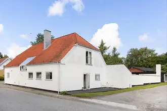 Villa på Vaarstvej 314, 9260 Gistrup