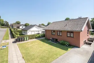 Villa på Solsortevej 9, 6705 Esbjerg Ø