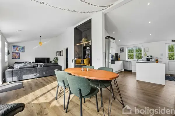 Villa på Elmevej 17B, 4683 Rønnede