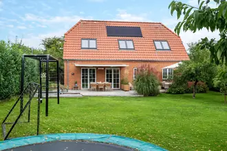Villa på Brovænget 24, 2830 Virum
