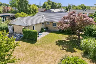 Villa på Odensevej 13, Himmelev, 4000 Roskilde
