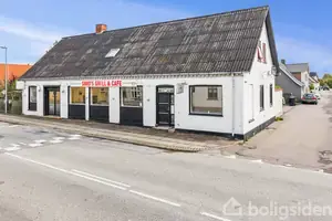 Villa på Hovedgaden 50, 4440 Mørkøv